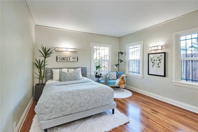 6669 De Longpre Avenue, Los Angeles, CA 90028