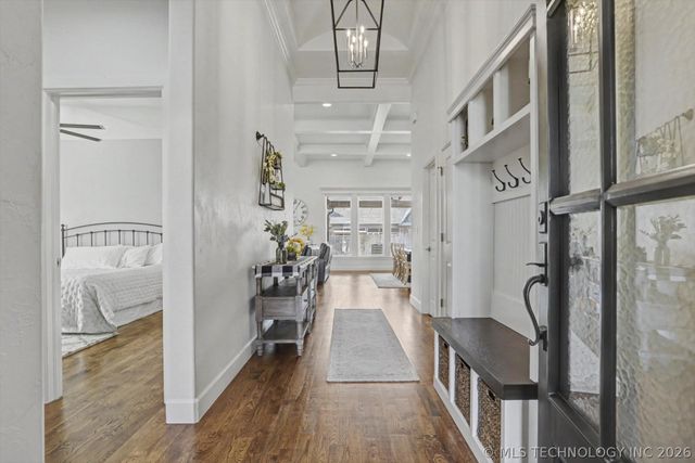 1014 W 86th Place S, Tulsa, OK 74132