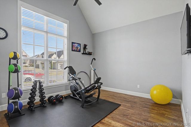 1014 W 86th Place S, Tulsa, OK 74132