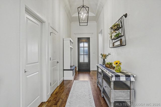 1014 W 86th Place S, Tulsa, OK 74132