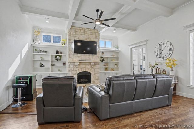 1014 W 86th Place S, Tulsa, OK 74132