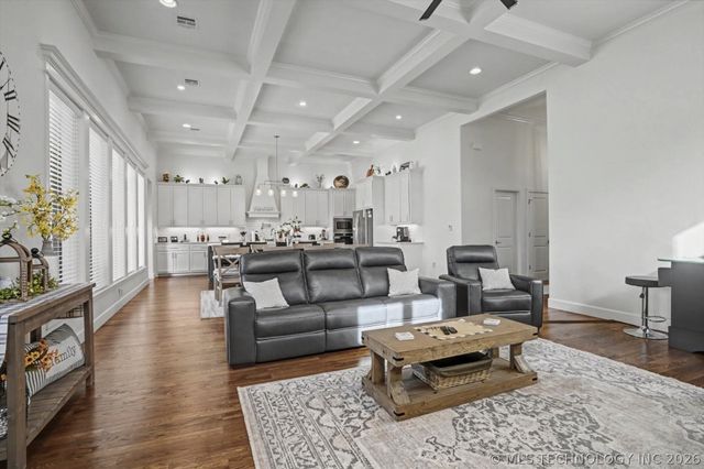 1014 W 86th Place S, Tulsa, OK 74132