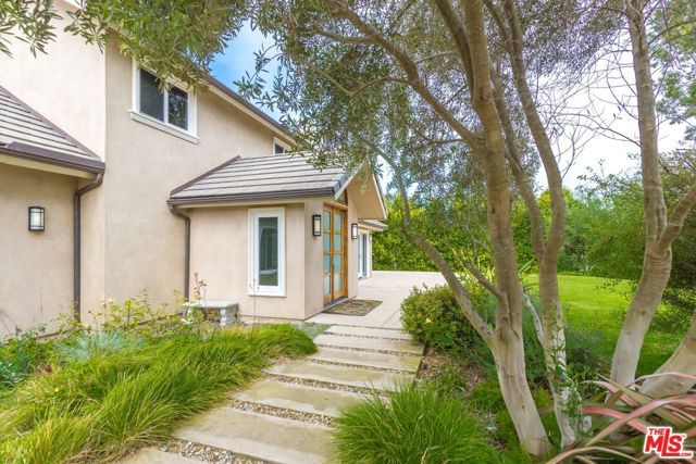 28929 Wight Road, Malibu, CA 90265