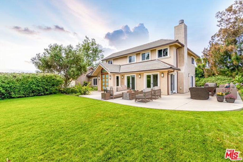 28929 Wight Road, Malibu, CA 90265