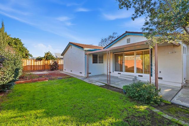 2903 Begonia Street, Union City, CA 94587