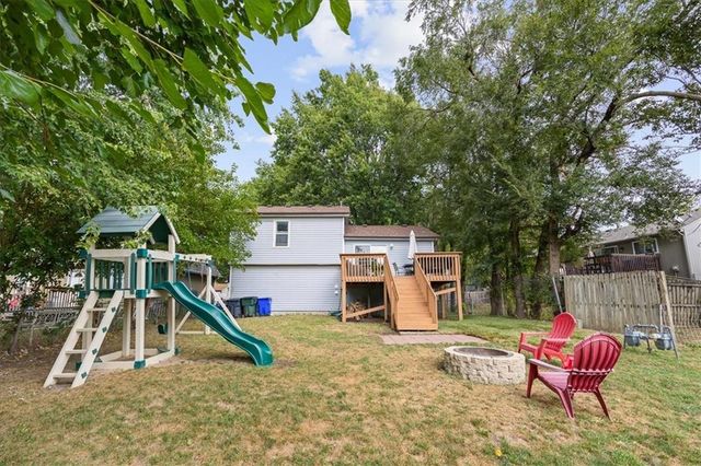 611 E Welston Avenue, Olathe, KS 66061