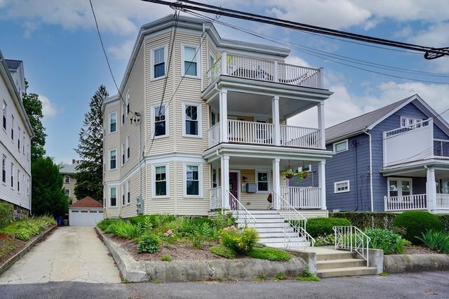26 Park Rd 2, Belmont, MA 02478