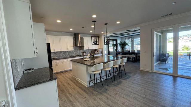 1337 Baumgartner Way, Escondido, CA 92026