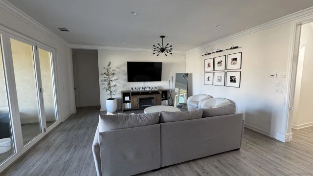 1337 Baumgartner Way, Escondido, CA 92026