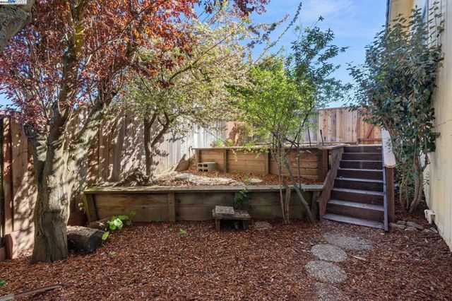 2209 Ascot Parkway, Vallejo, CA 94591