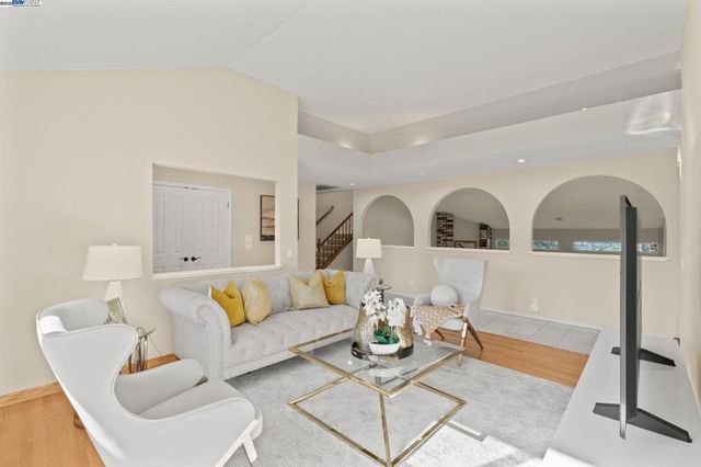 2209 Ascot Parkway, Vallejo, CA 94591
