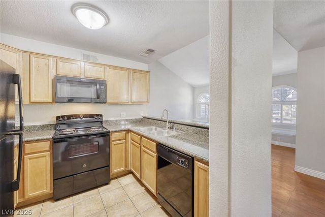 3145 East Flamingo Road 2026, Las Vegas, NV 89121
