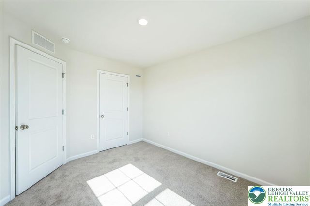 8303 Brodie Court, Upper Macungie Twp, PA 18031