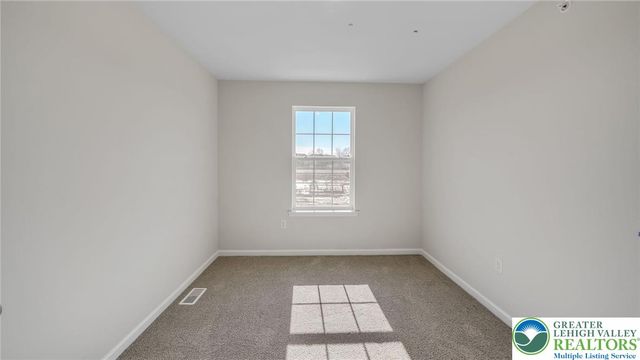8303 Brodie Court, Upper Macungie Twp, PA 18031