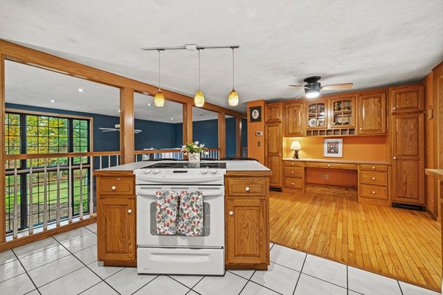 64 Ridgehill Rd., Attleboro, MA 02703