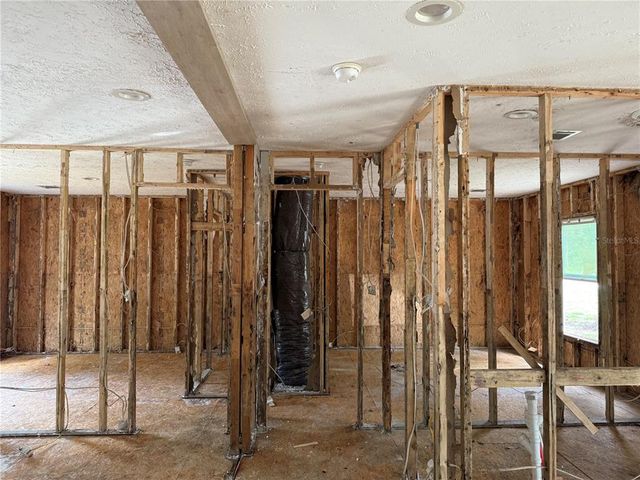 4319 POCAHONTAS DRIVE, Dade City, FL 33523