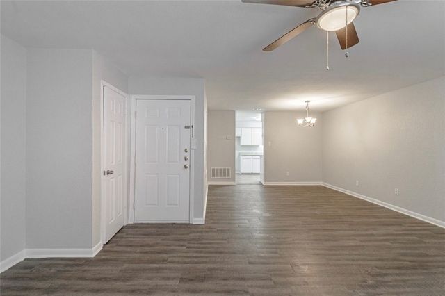 4011 Oak Bay Dr 4, Corpus Christi, TX 78413
