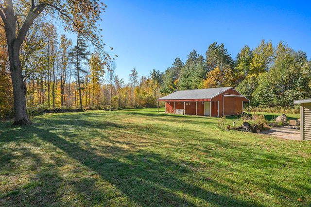 3096 140th Avenue, Dorr, MI 49323