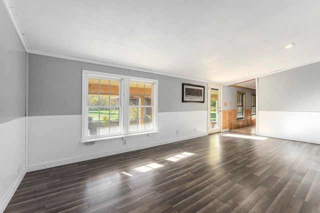 3096 140th Avenue, Dorr, MI 49323