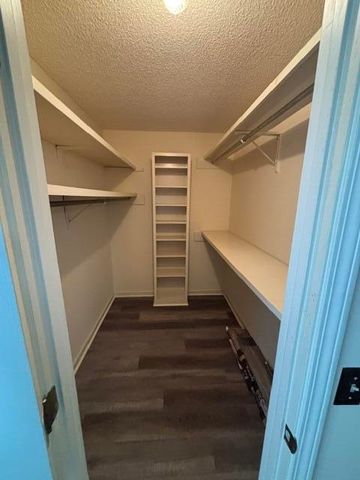 1059 N Guignard Drive, Sumter, SC 29150