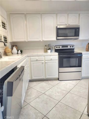 3300 Via Carrizo D, Laguna Woods, CA 92637