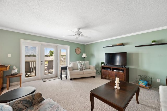 5257 BEACH DRIVE SE D, St Petersburg, FL 33705