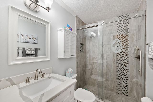 5257 BEACH DRIVE SE D, St Petersburg, FL 33705