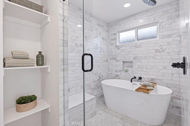 3861 S Norton Avenue, Los Angeles, CA 90008