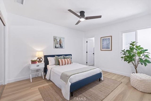 3861 S Norton Avenue, Los Angeles, CA 90008