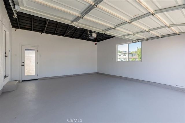 3861 S Norton Avenue, Los Angeles, CA 90008