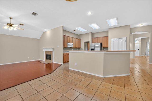 11714 Peachwood Lake Drive, Sugar Land, TX 77498