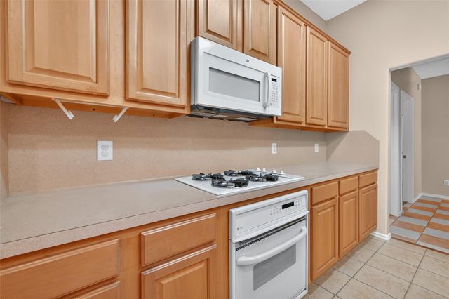 11714 Peachwood Lake Drive, Sugar Land, TX 77498