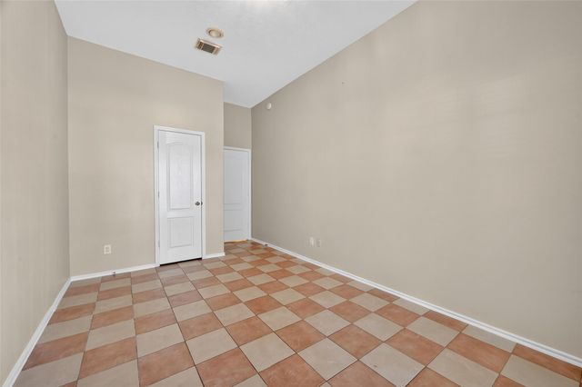 11714 Peachwood Lake Drive, Sugar Land, TX 77498