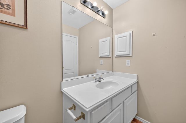 11714 Peachwood Lake Drive, Sugar Land, TX 77498