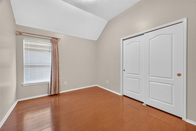 11714 Peachwood Lake Drive, Sugar Land, TX 77498