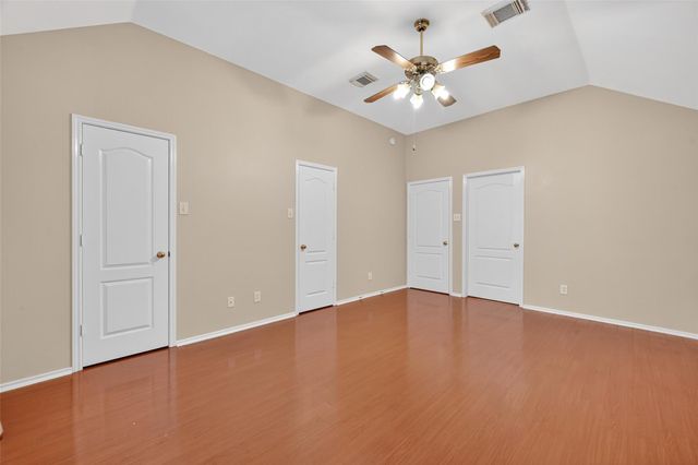 11714 Peachwood Lake Drive, Sugar Land, TX 77498