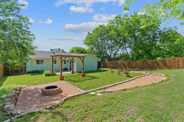 5211 Halmark DR, Austin, TX 78723