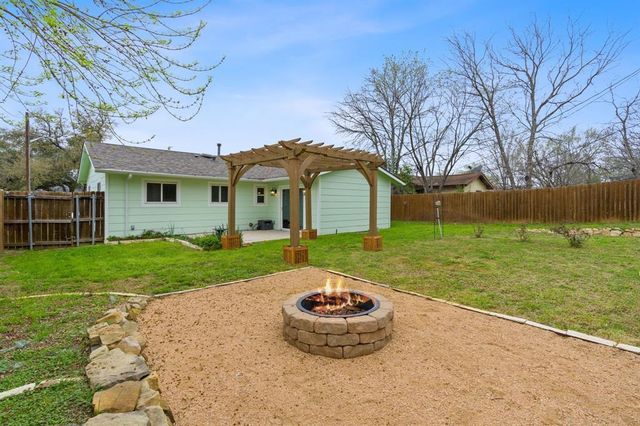 5211 Halmark DR, Austin, TX 78723