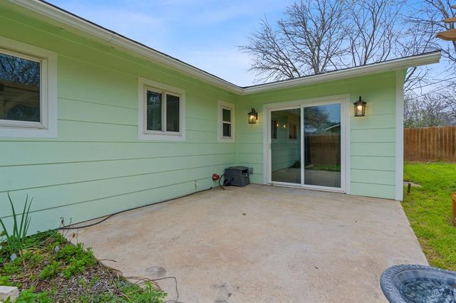 5211 Halmark DR, Austin, TX 78723