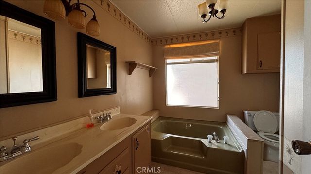 3800 Bradford 293, La Verne, CA 91750