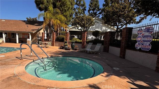 3800 Bradford 293, La Verne, CA 91750