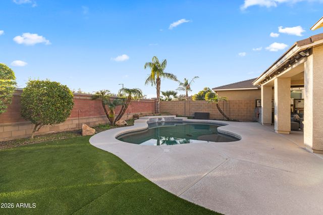 14901 W DREYFUS Street, Surprise, AZ 85379