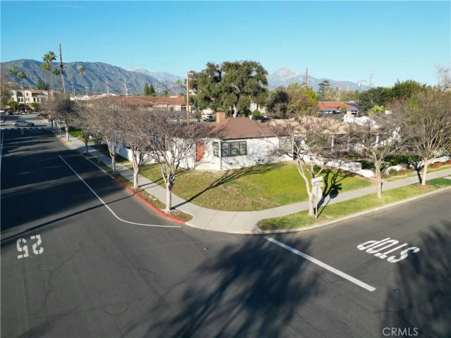 471 Baughman Avenue, Claremont, CA 91711