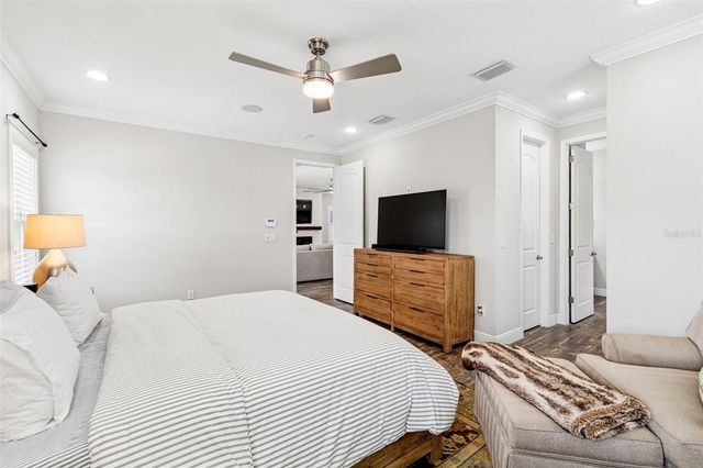 7426 SUNGOLD MEADOW COURT, Apollo Beach, FL 33572