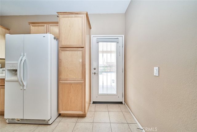 16717 Hastings, Victorville, CA 92395