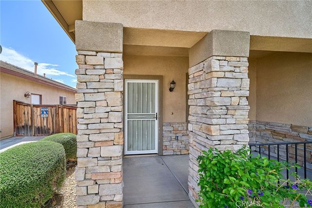 16717 Hastings, Victorville, CA 92395