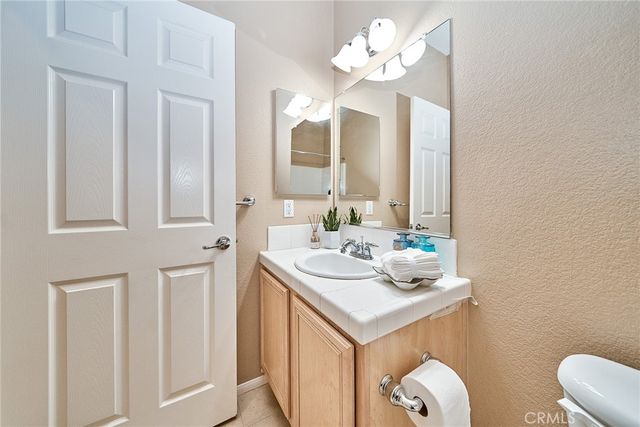 16717 Hastings, Victorville, CA 92395