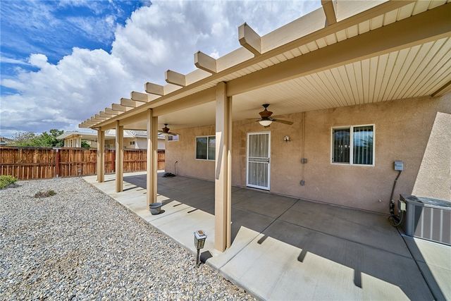 16717 Hastings, Victorville, CA 92395