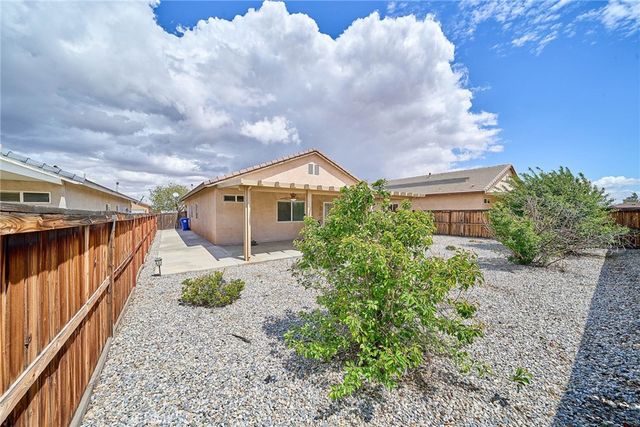 16717 Hastings, Victorville, CA 92395