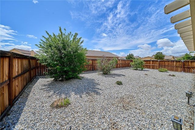 16717 Hastings, Victorville, CA 92395